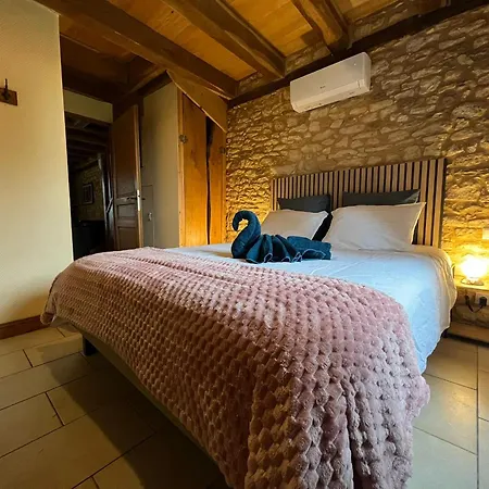 Holiday home Courtil Marcillac-Saint-Quentin